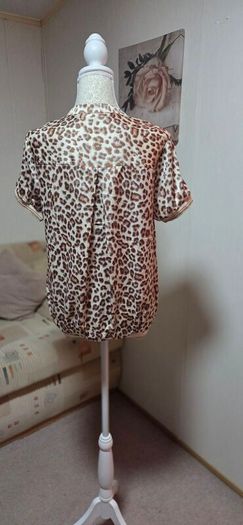 Millennium Leopard Print Satin Blouse Size M