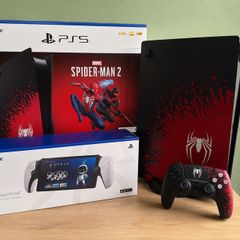 PlayStation 5 Spider-Man & PS Portal Bundle (Excellent Condition)