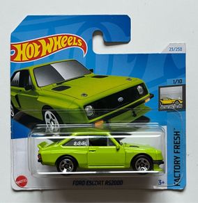 Hot Wheels Ford Escort RS2000 Models NEW