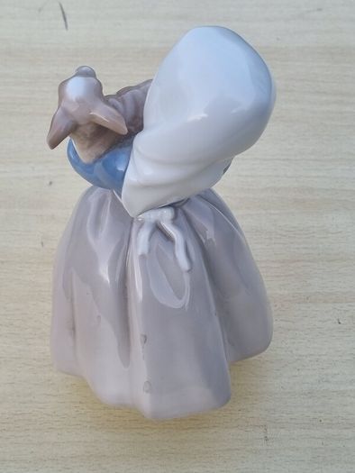 Nao by Lladro"Lamb in Arms" Porcelain Figurine