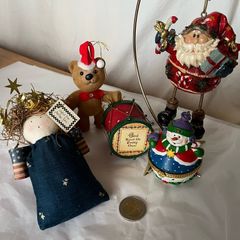 Christmas tree decorations