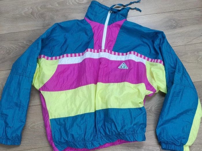 Vintage windbreaker