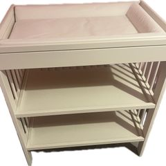 Baby changing table mint condition