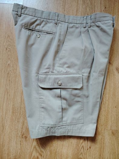 Light Grey Shorts Size M
