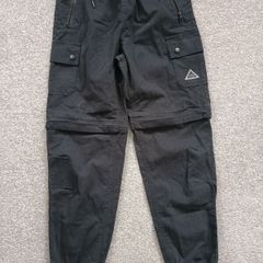NEW.boy's trousers.age 11/12