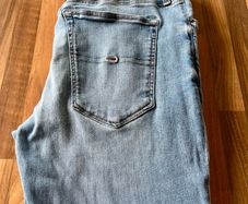 mens tommy hilfiger jeans