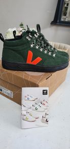 Veja Roraima Cyprus Orange - Fluo Green Sz 40 - Bnib Rrp 185 (Receipt included)