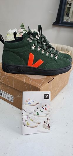Veja Roraima Cyprus Orange - Fluo Green Sz 40 - Bnib Rrp 185 (Receipt included)