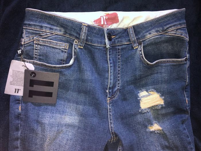 Shorts jeans 11 degrees skinny fit denim blue size W 34 brand new