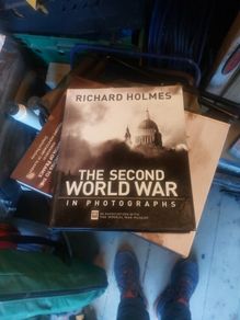 the second world war in photographs