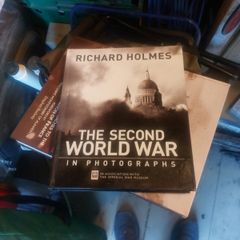 the second world war in photographs