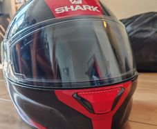 Motorcycle helmet