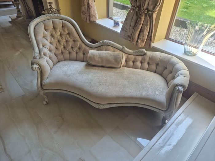 Chaise Longue