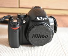 Nikon D3000 camera body - faulty