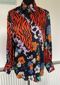 River Island