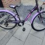 Girls 24 inch bike Image 5