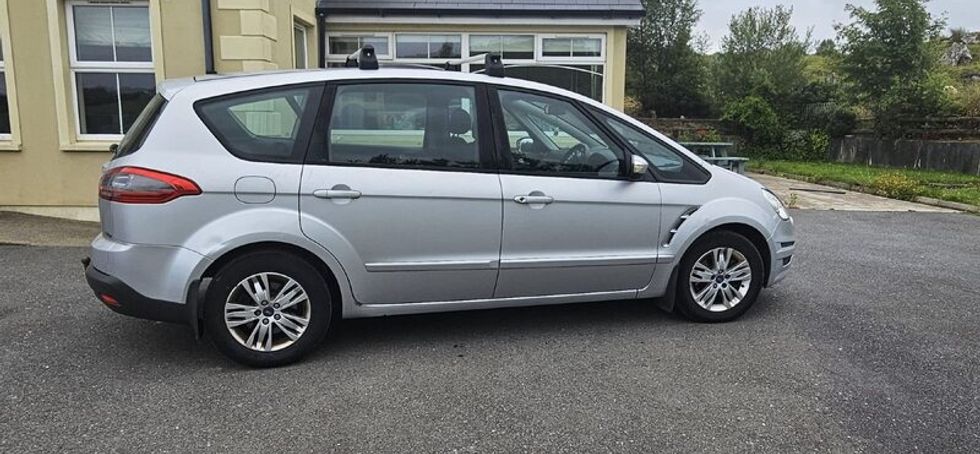 Ford S-Max 2013