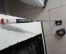 Wilson infinite golf putter for sale like new 34 inch
