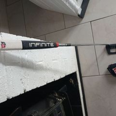 Wilson infinite golf putter for sale like new 34 inch