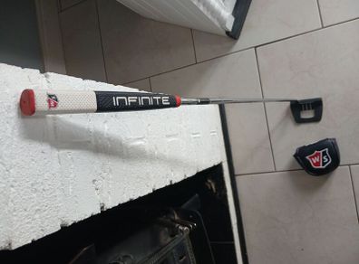 Wilson infinite golf putter for sale like new 34 inch