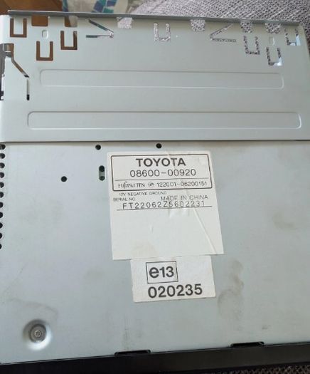 Toyota Original Single DIN AM FM Radio Cassette Player TF2002