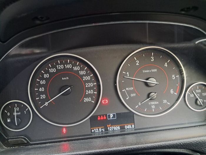 BMW 3-Series 2016