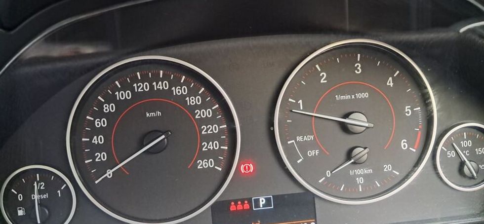 BMW 3-Series 2016