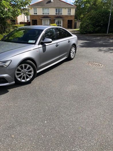 Genuine Audi A6 17" diameter alloys.