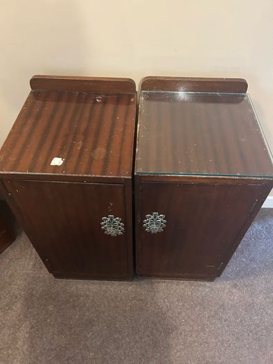 Double bed, bed side lockers & dressing table