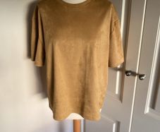 Zara size M (12-14) suede effect top - new