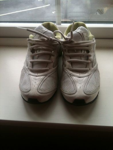 Nike Shox