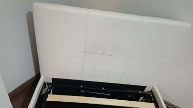 upholstered ottoman bed
