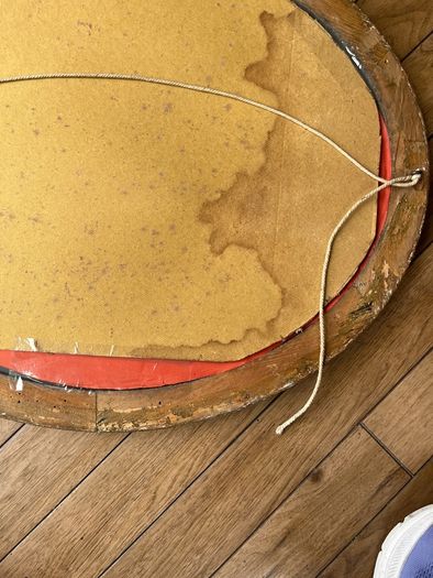 Antique Oval Gold picture frame with decorative rope & twist moulding