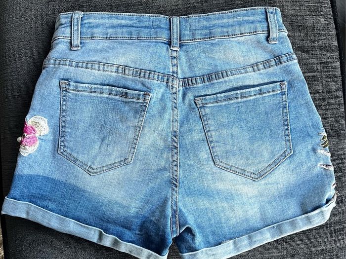Monday Denim Shorts XS Embroidered Floral & Bird Design