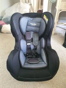 childs car seat