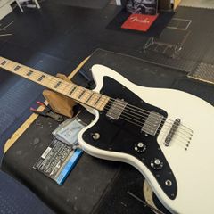 G4M 638 baritone/bass vi left handed