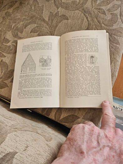 Devenish (lough Erne) Its History. Antiquities. And Traditions. Rare 1931 Paperback In Good Condition.  See Photos For Same.