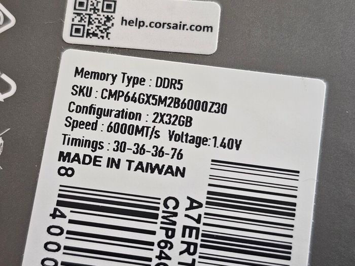 Corsair Dominator Titanium 64GB CL30