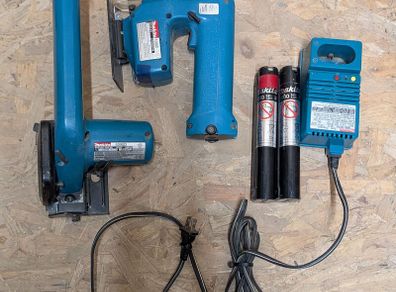 Cordless Makita Jigsaw and mini circular saw