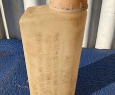 Fuel mixing bottle