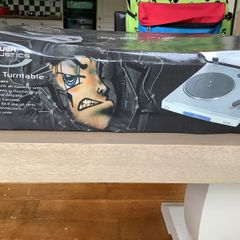 Turntable