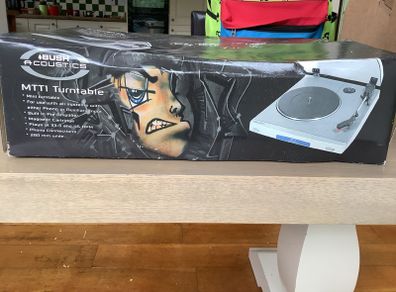 Turntable
