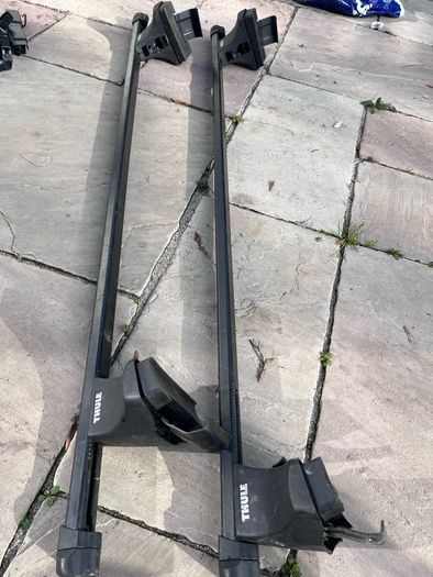 thule roof bars