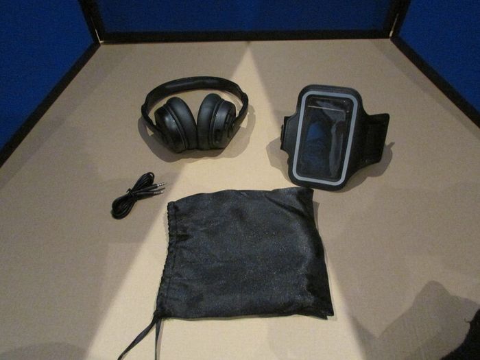 Wired Headphones