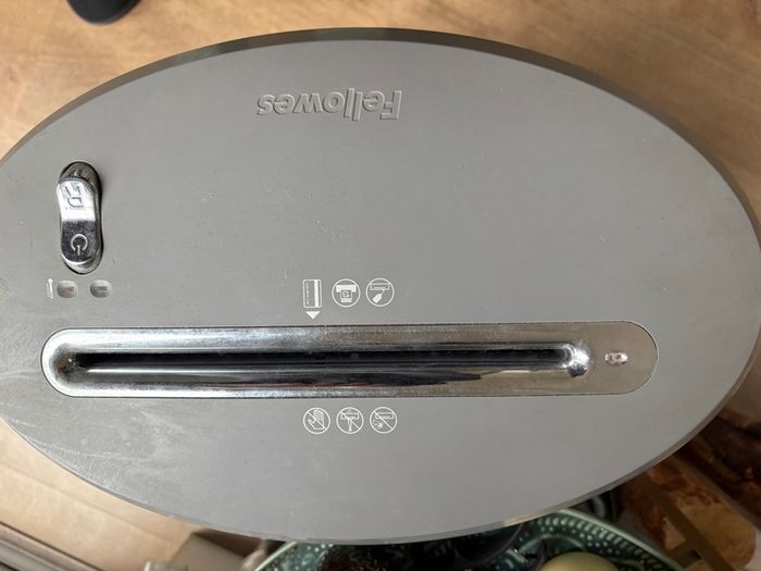 Fellowes Paper Shredder