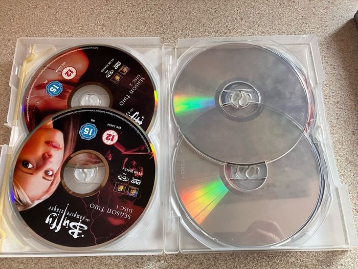 Buffy The Vampire Slayer season 2 and 3