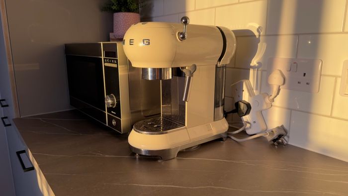 Smeg Espresso Coffee Machine - Cream - Excellent Condition