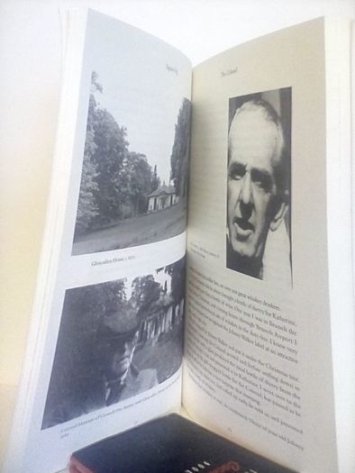 Square Peg: The Life and the Times of a Northern Newspaperman South of the Border by Dennis Kennedy (HQ357)