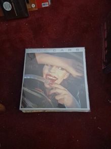 lp THE CARS On purple viny IN mint condition