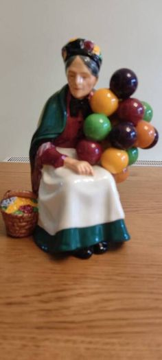 Royal Doulton The Old Balloon Seler